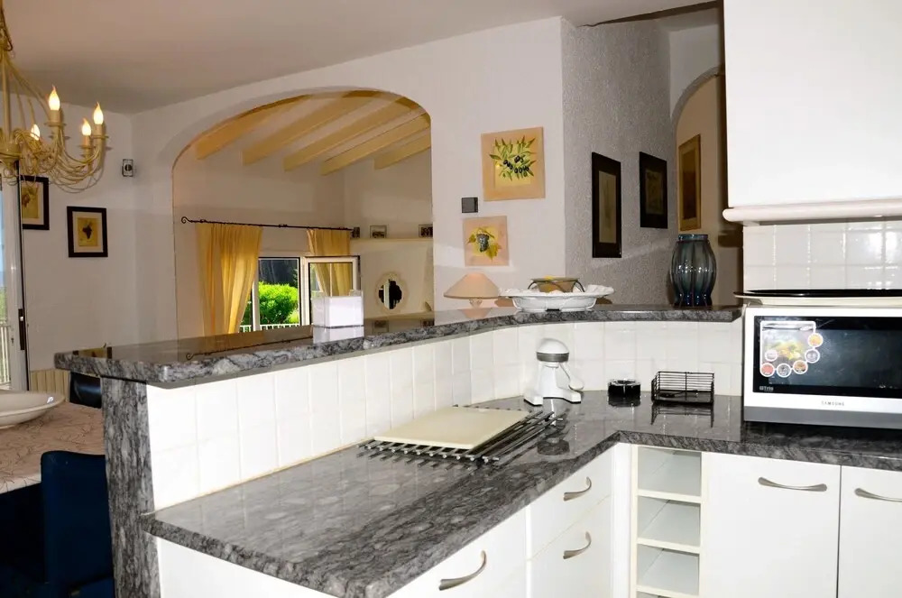 Villa  Villa Montgri