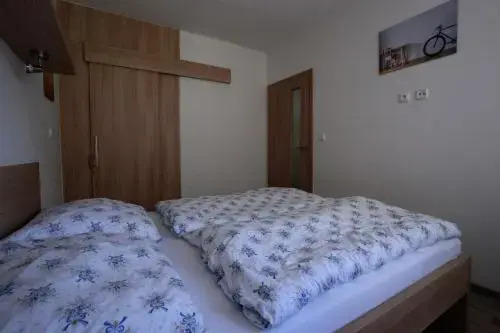 Apartman 13 Vsemina