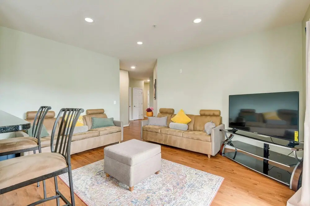 Capitol Heights Apartment ~ 8 Mi to National Mall!