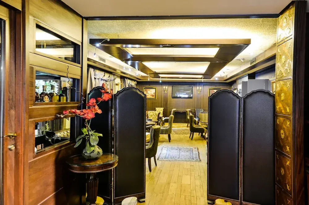 Le Cedrus Hotel