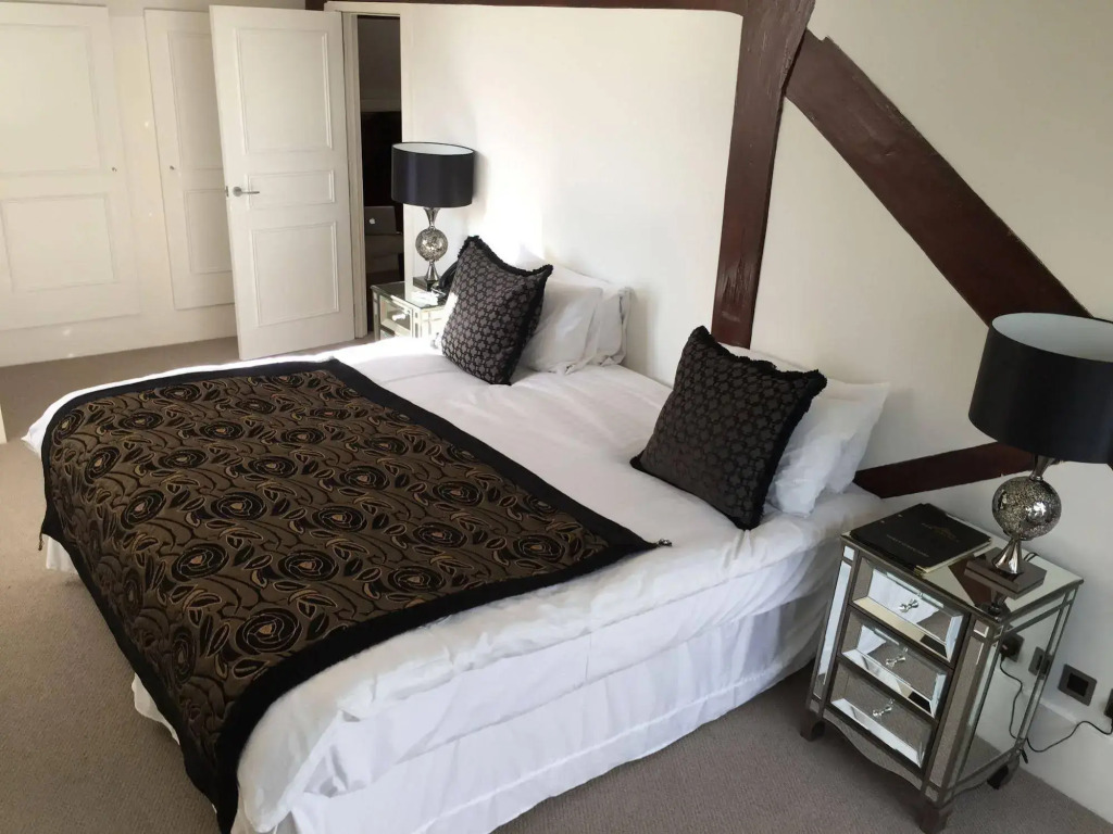 The Walton Hotel