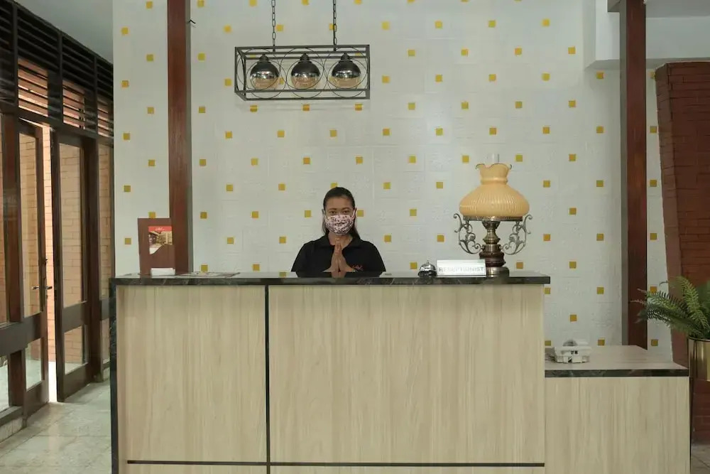 Hotel Maerakaca Tugu Yogyakarta Mitra RedDoorz