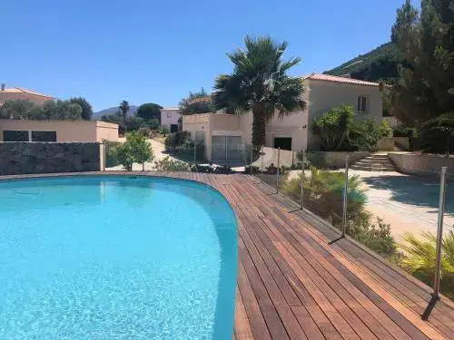 Manureva Calvi