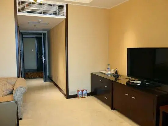Quyue Business Hotel
