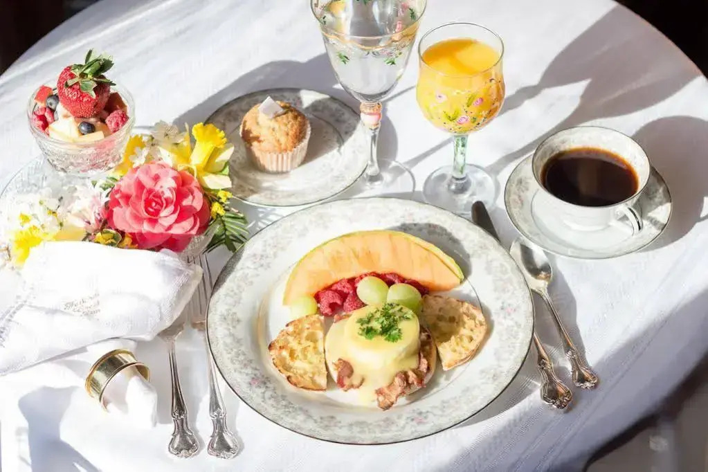 Federal Crest Inn Bed & Breakfast