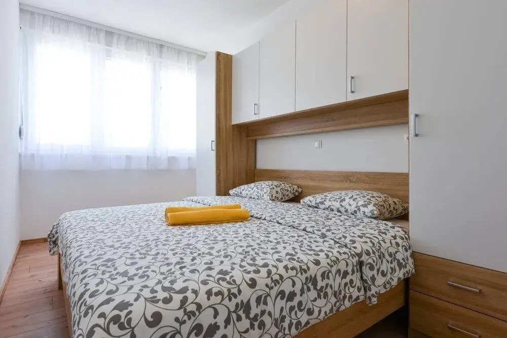 Sea view apartment Zara Luminosa