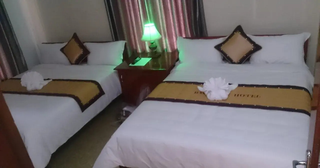 Paradise Hotel