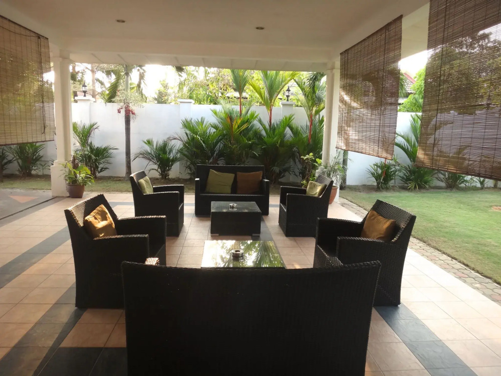 Rumah Putih B&B Sepang - KLIA 1&2