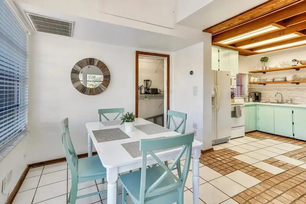 Bernadette's Beach House - NEW Listing! Home on Sunset Beach/large Rooftop Deck!