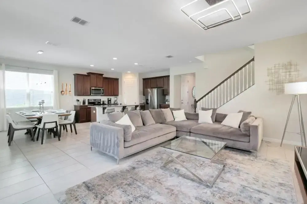 Incredible Resort 4 bed Pool Spa Home