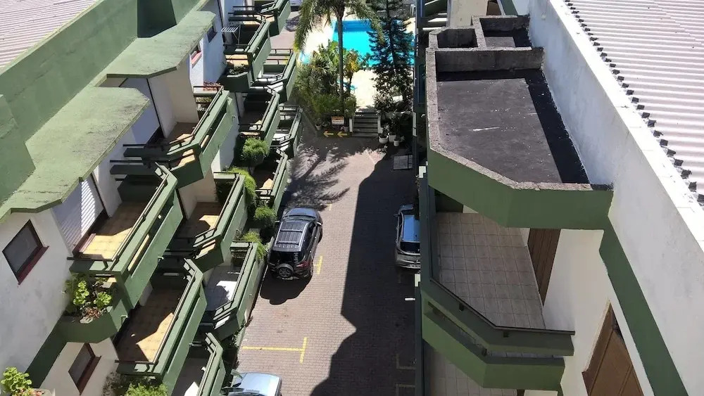 Schenkel Hotel