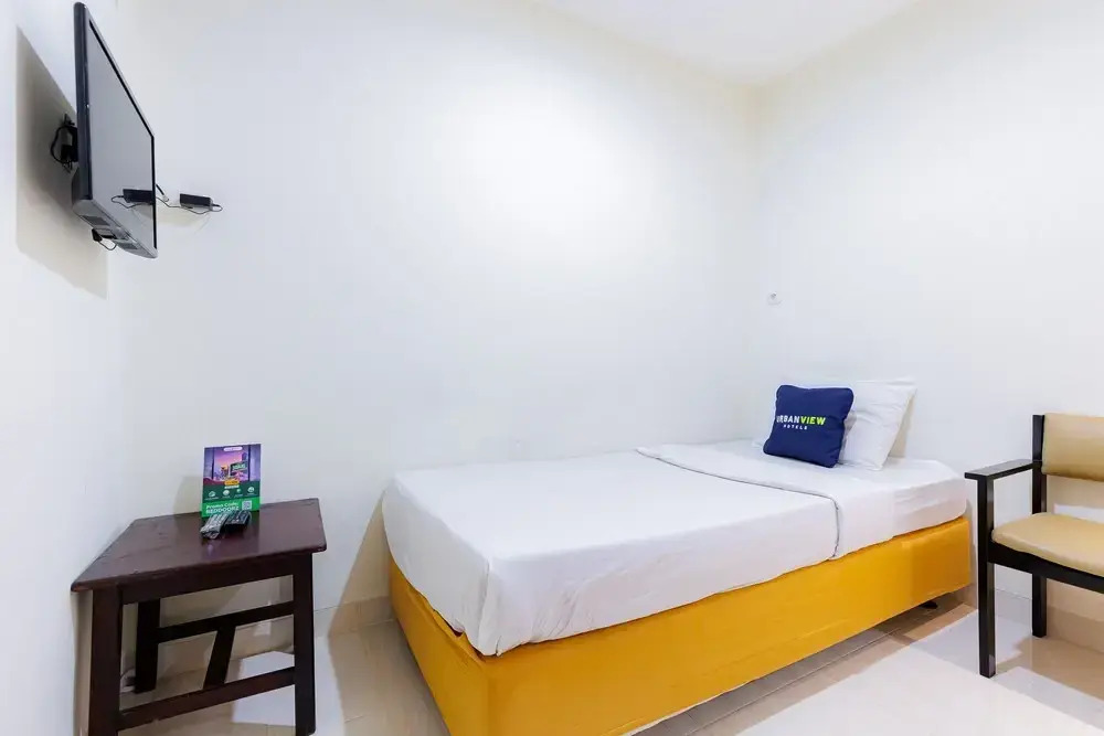 Urbanview Hotel Mitra near Grand Indonesia