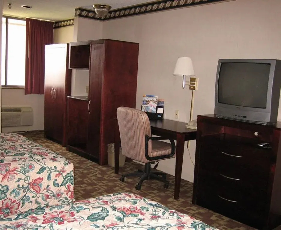 The Atrium Hotel and Conference Center