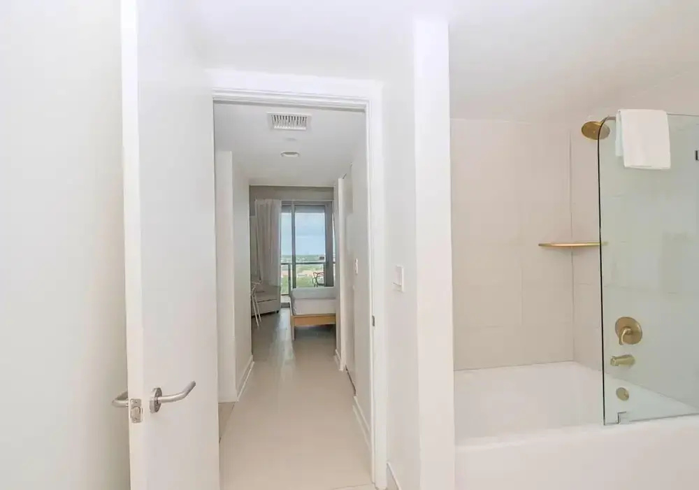 Luxury Ocean Views Apt 1208