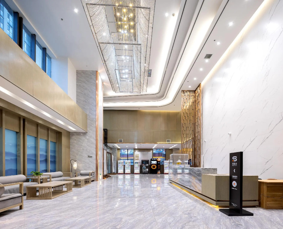 Atour Hotel Urumqi High-speed Railway Station