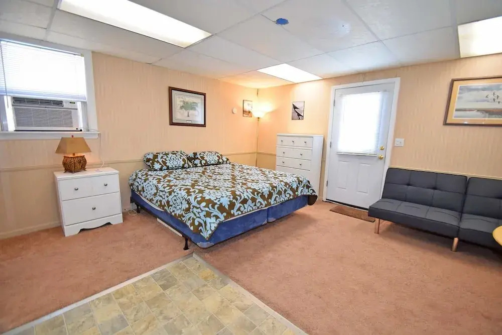 Holiday Cottage Efficiency Studio Bedroom 1 Bathroom Cottage