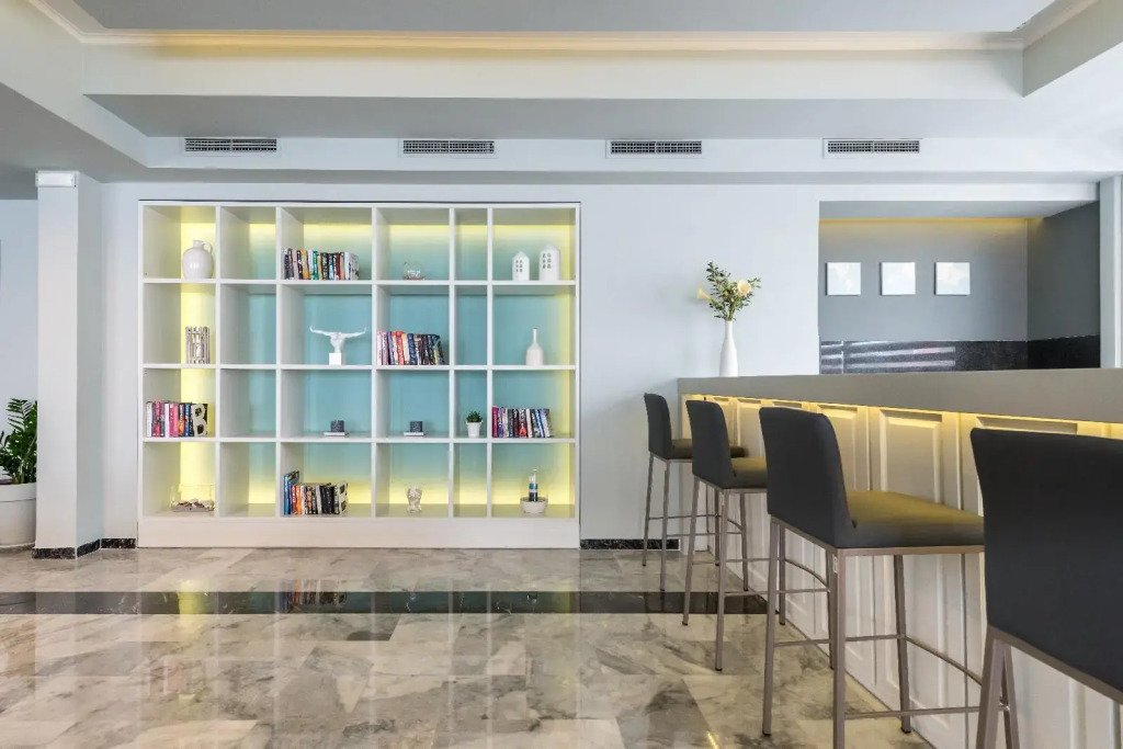 Contessa Hotel