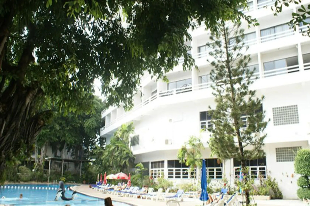 Royal Palace Hotel
