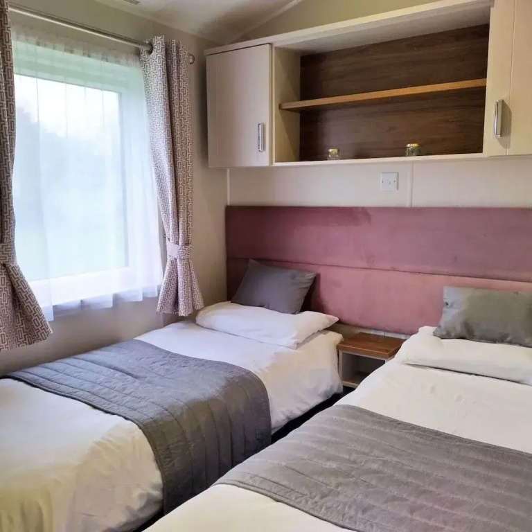 Caplor Glamping & Lodges