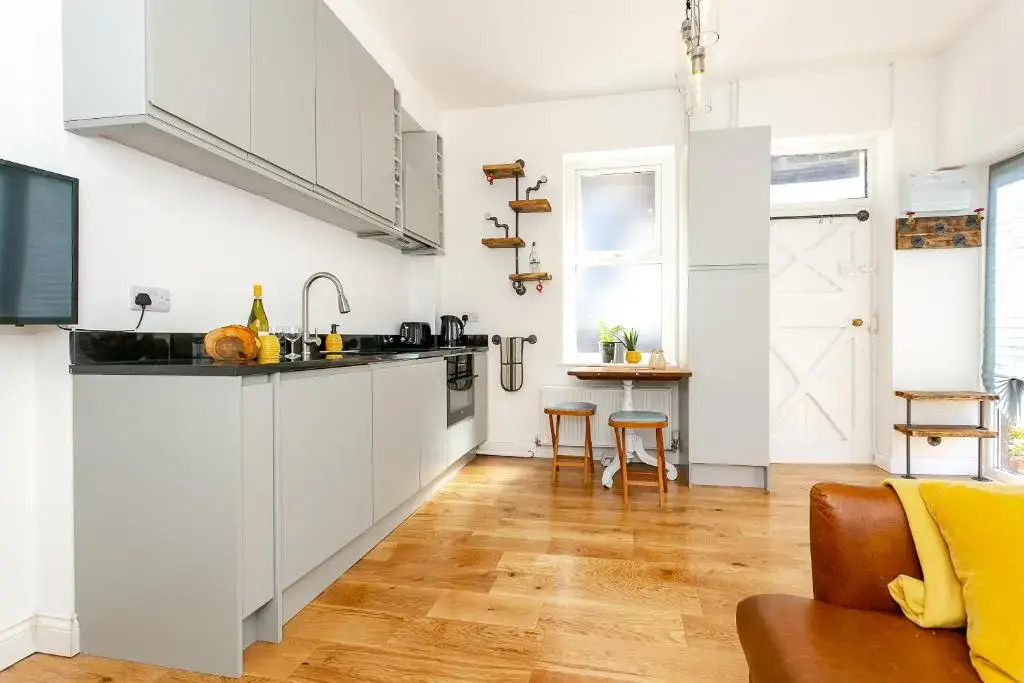 The Bs Hive, Modern, stylish, 2 bedroom house, in Harrogate centre