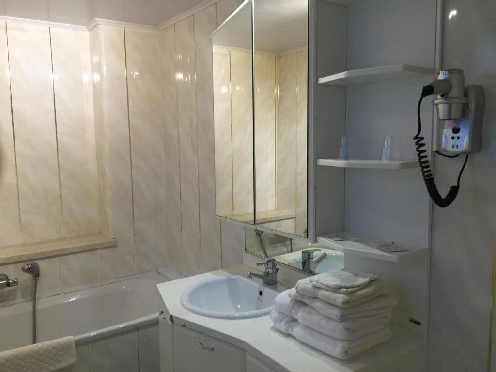 Hotel Aux Beaux Rivages En Gaume