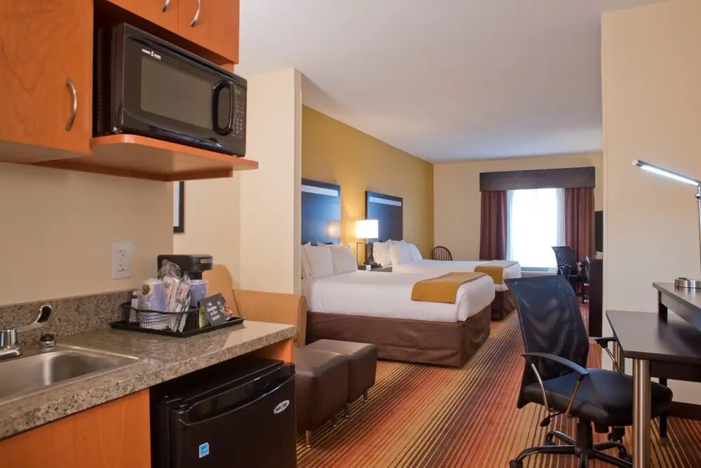 Holiday Inn Express Prattville South