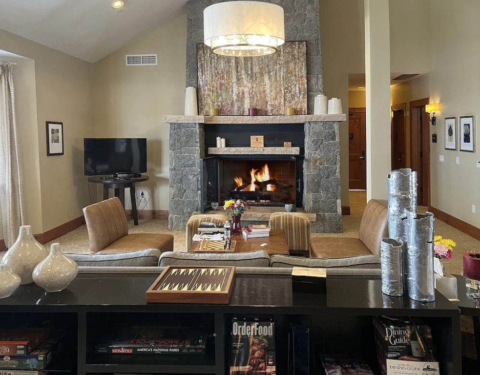 Hummingbird Lodge