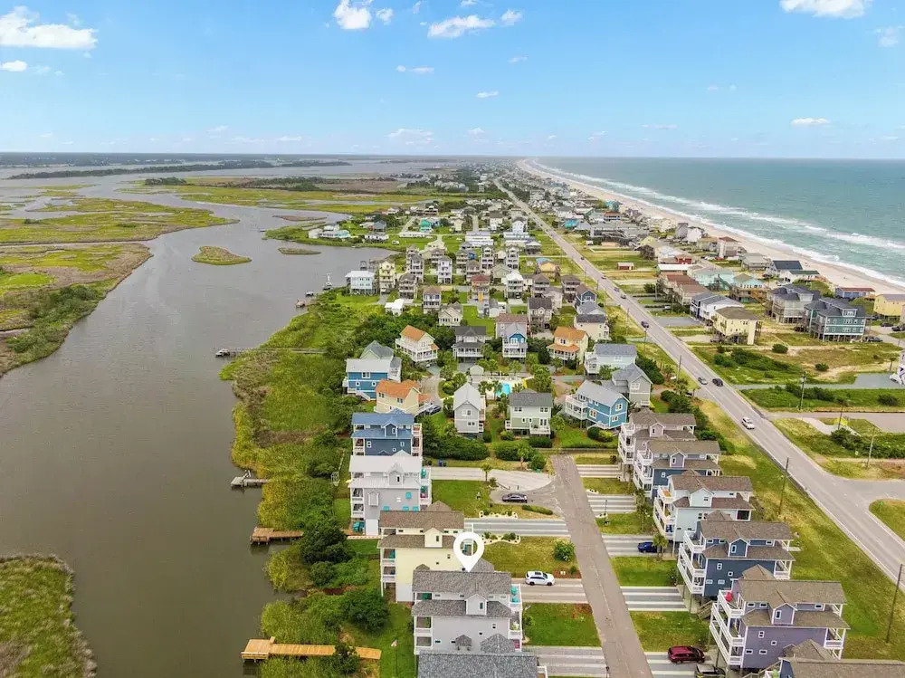 Palm Beach North by Topsail Realty