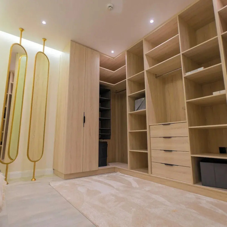 Executive & Secluded 2-bedroom Apartment in Alnada