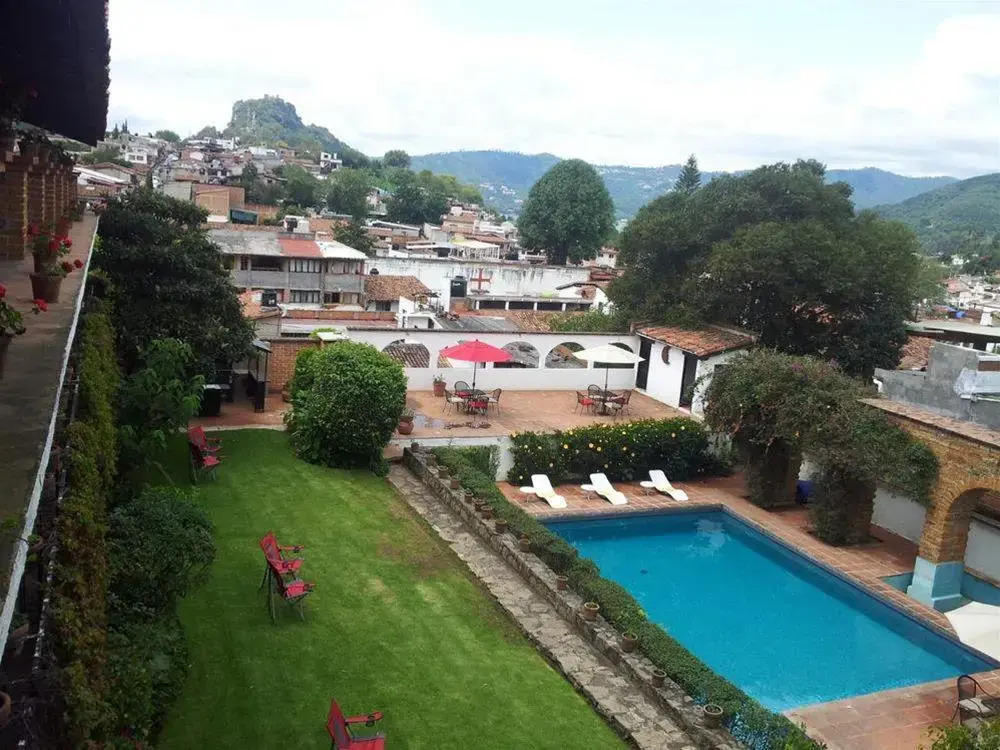Hotel Los Arcos
