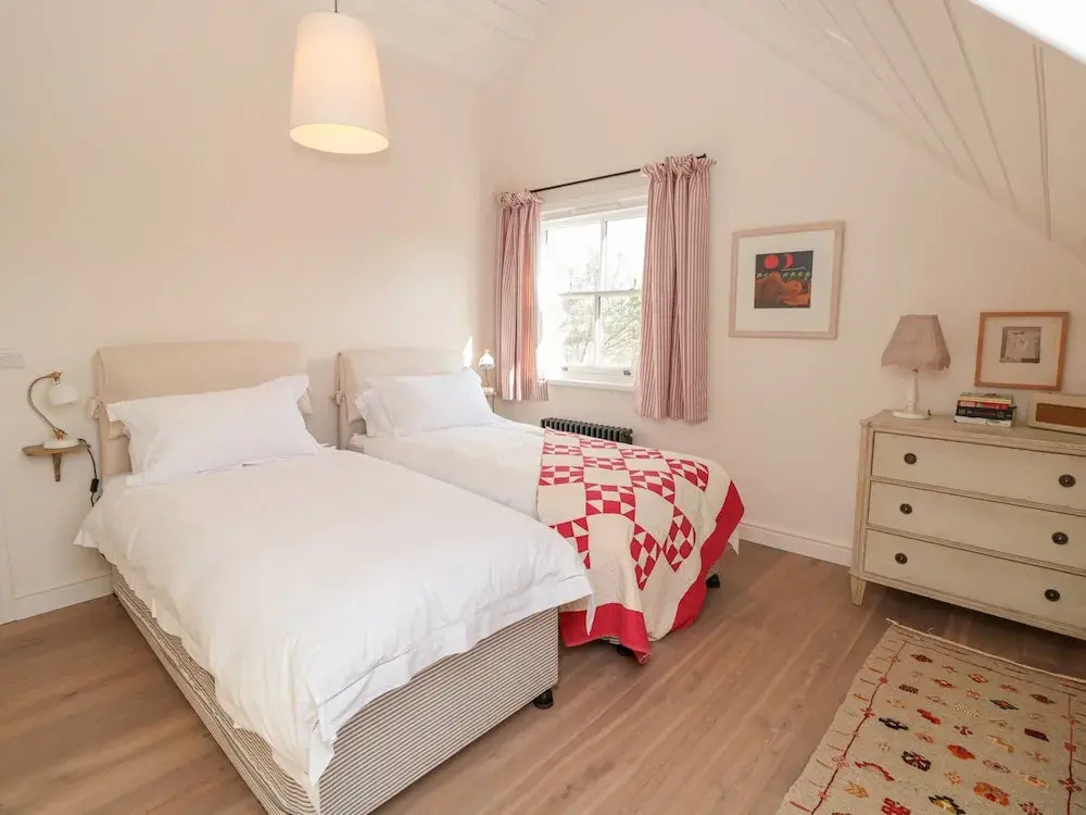 Willow Cottage
