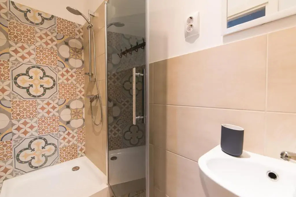 Light Studio Apartment