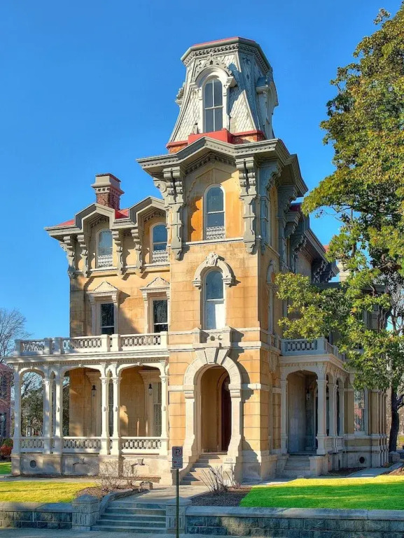 The James Lee House
