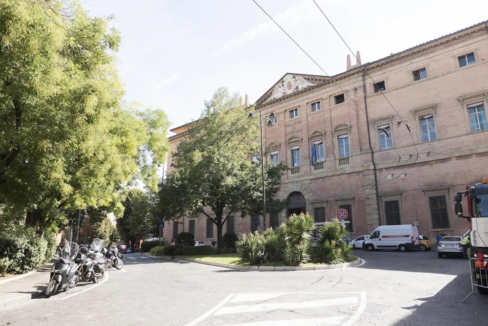 Piazza dei Tribunali Apartment