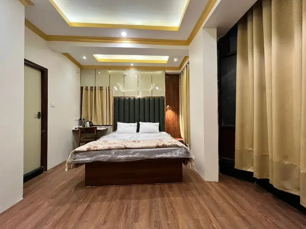 Sarai Inn
