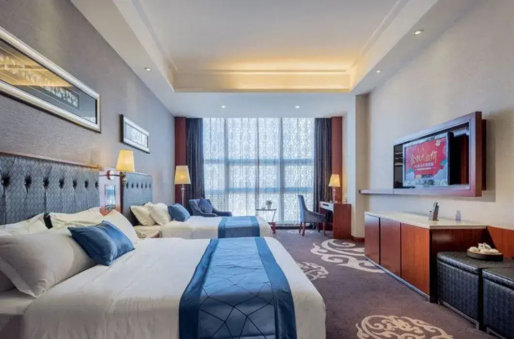 Hua Nian Shi Jia Hotel