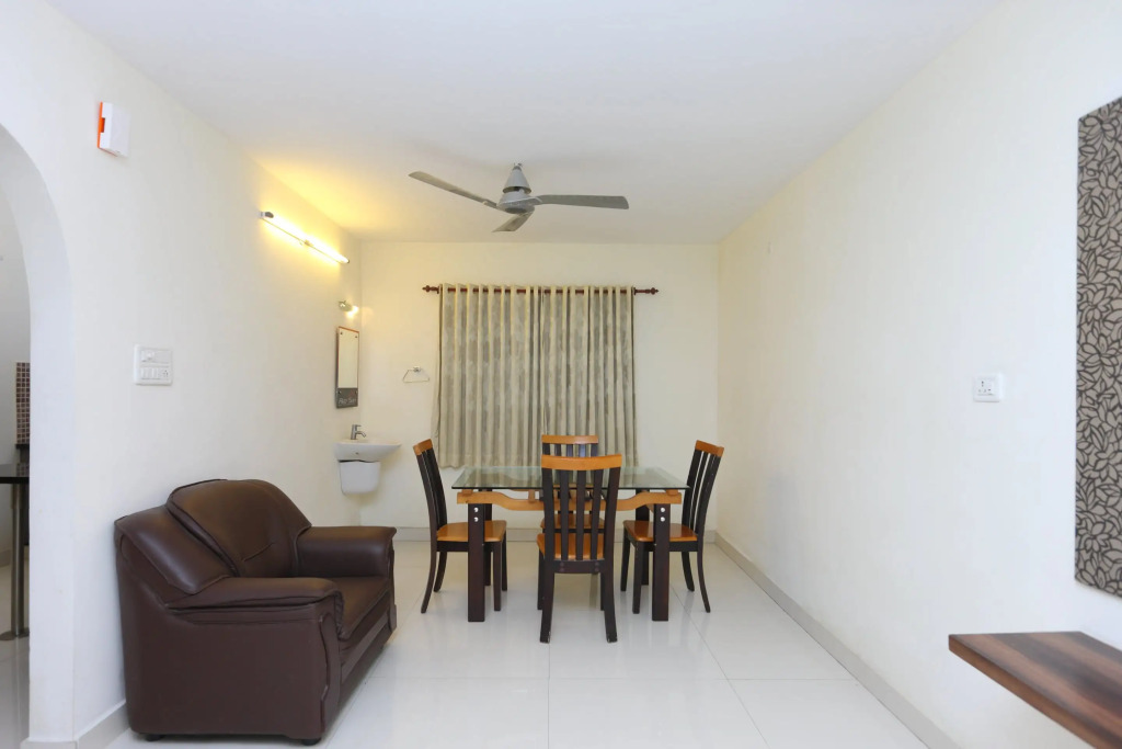 Hotel O Grand Residency