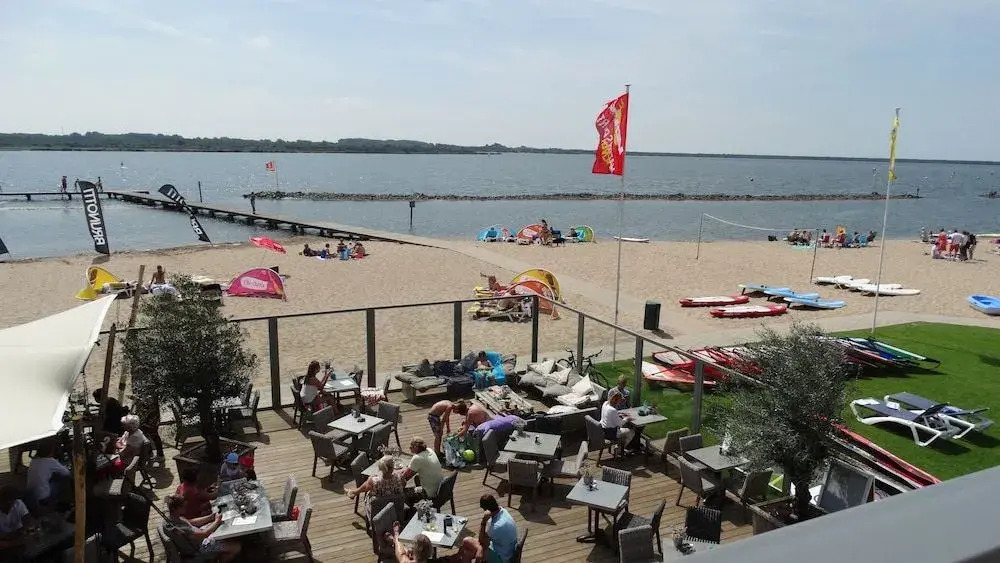 Beach Hotel Oostvoorne