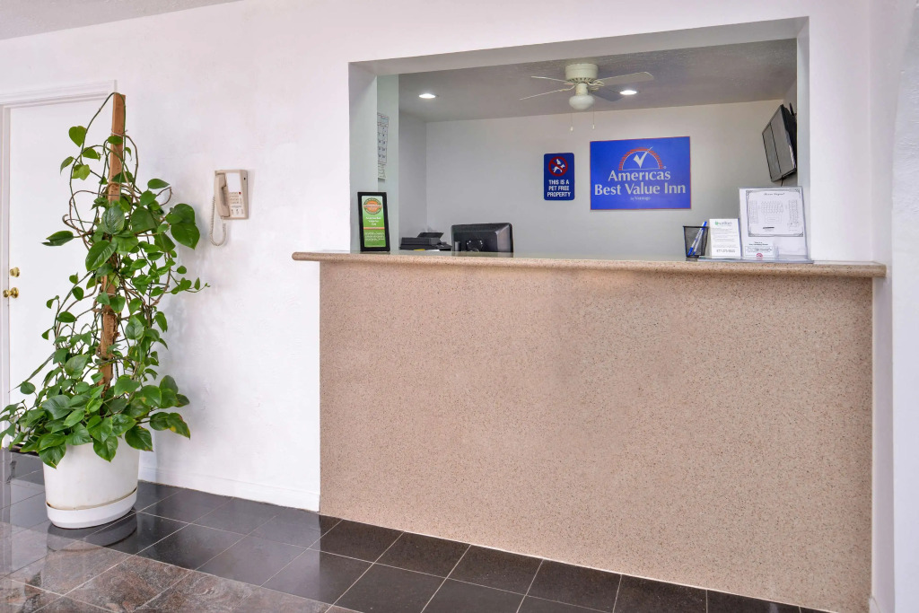 Americas Best Value Inn Clute