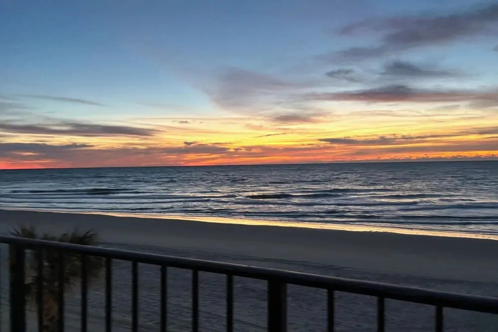 Great for Families! Murrells Inlet Beachfront Gem