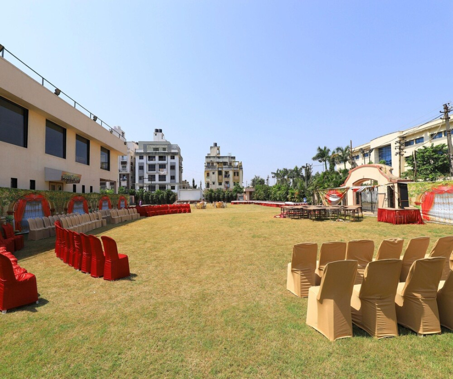Hotel O Iskcon Temple Navasari