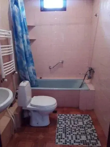 дом