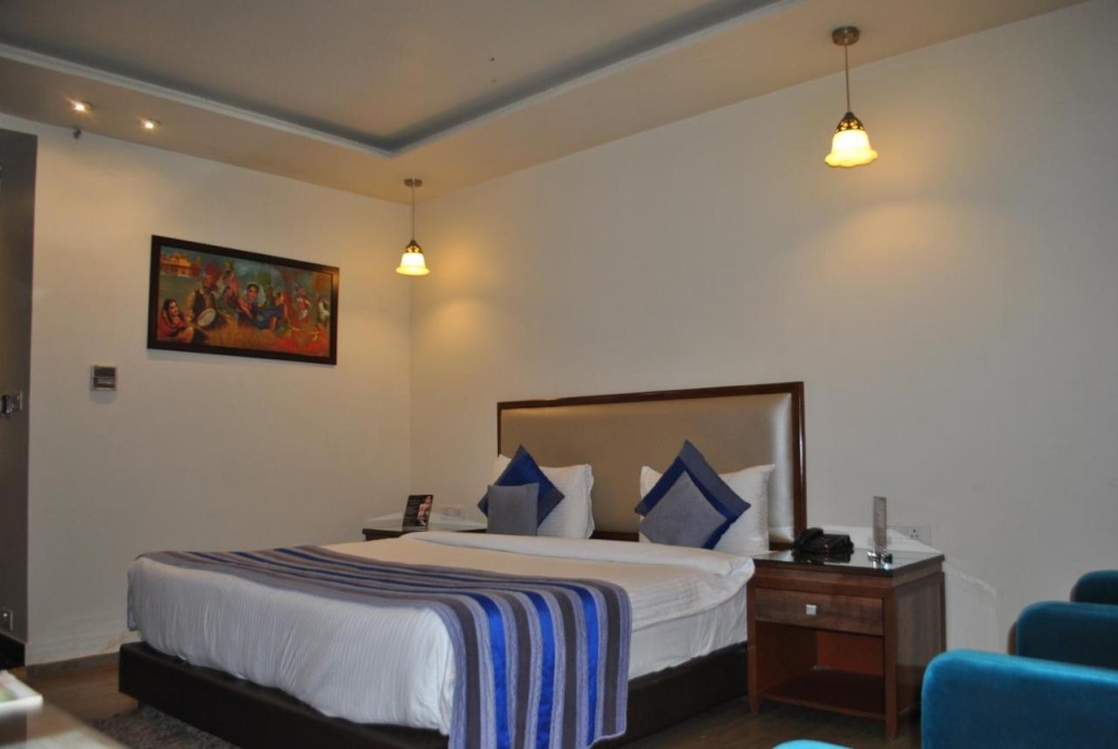 Avaas Lifestyle Hotel