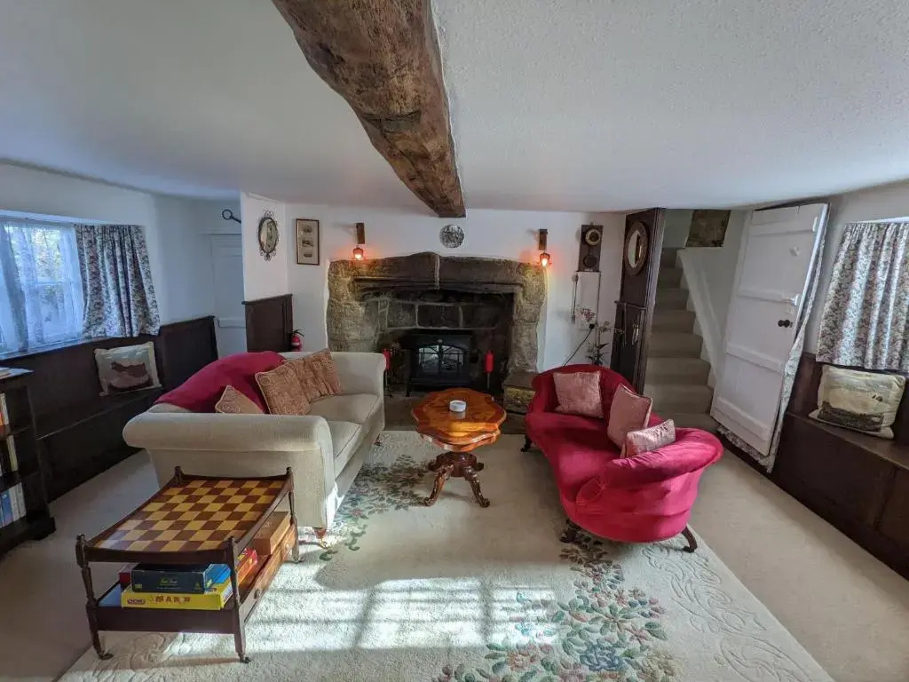 Ye Olde Cottage