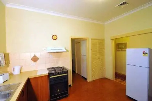 Tom and Sues Place