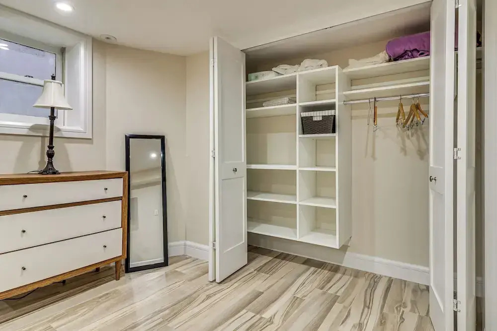 Walk to Hudson River, Near Metlife: Renovated Apt