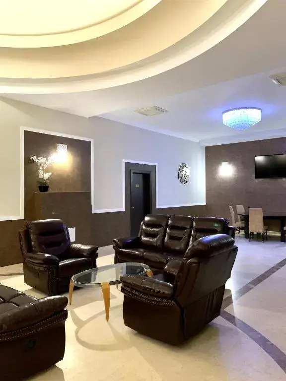 Albert Hotel