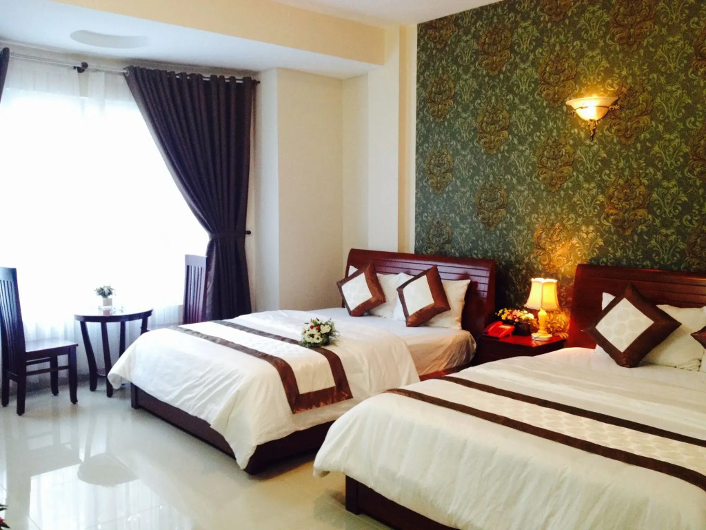 Queen Garden Hotel & Apartment
