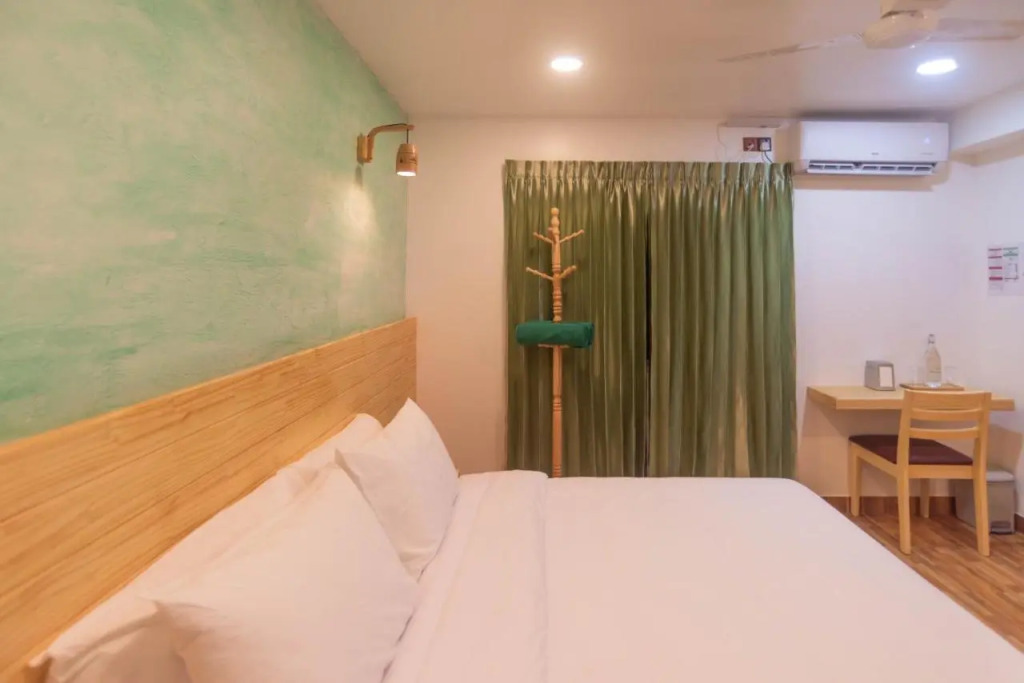 Turtle Maldives - Your Gateway to the Beach & Marine Adventures Await