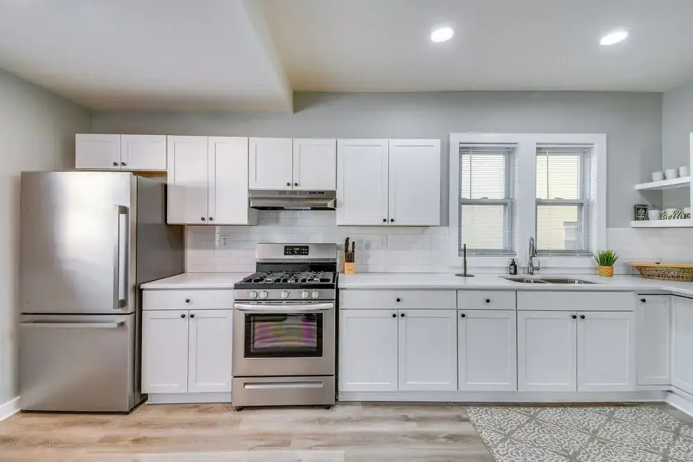 2 Mi to Dtwn: Syracuse Gem w/ Screened Porch